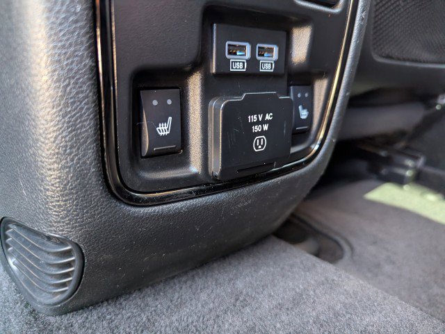 Used 2018 Dodge Durango GT AWD/4WD image 25