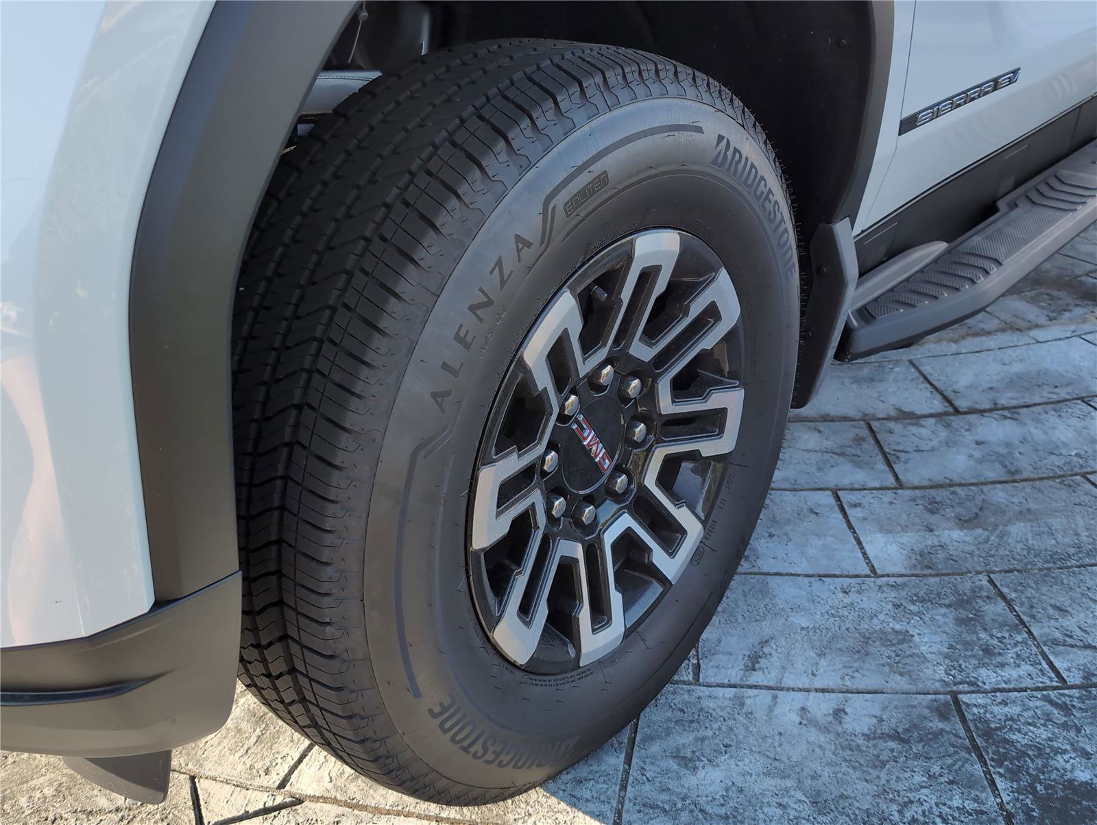 New 2026 GMC Sierra EV Elevation image 7