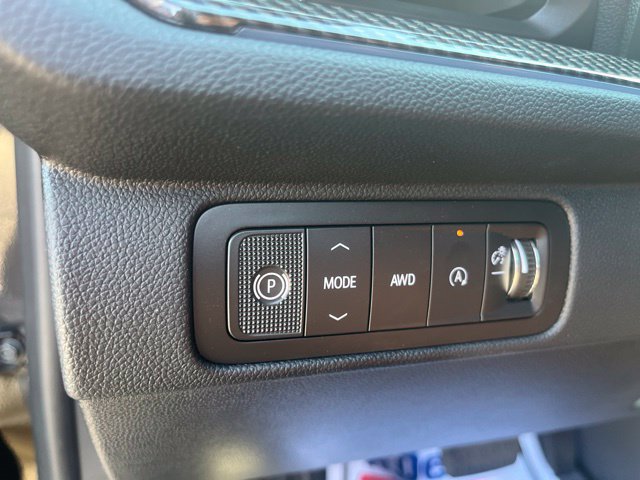 New 2027 Chevrolet Traverse Z71 w/ Driver Confidence Package AWD/4WD image 23