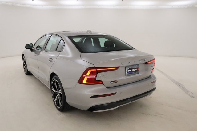 Used 2024 Volvo S60 B5 Plus image 24