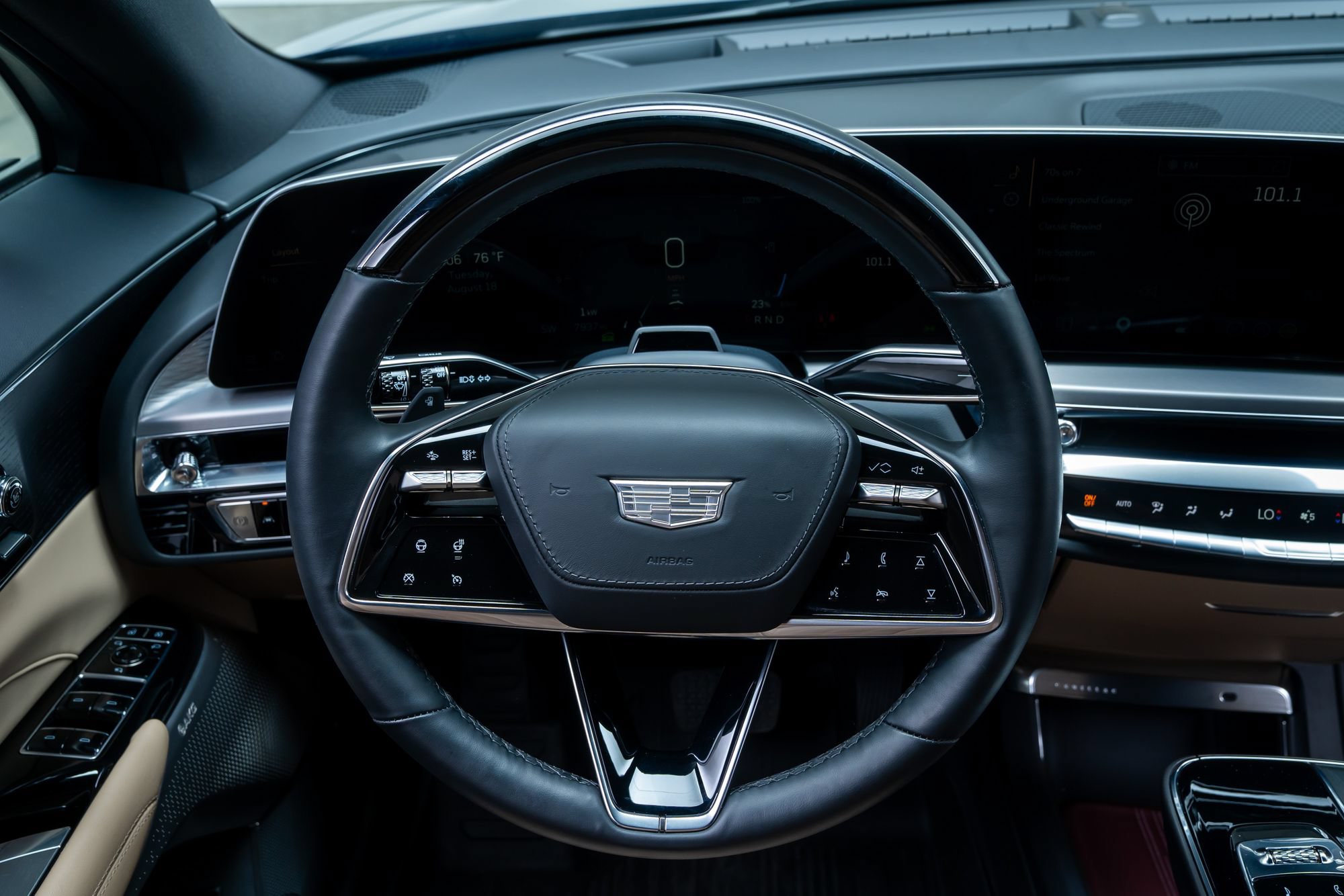 Used 2024 Cadillac Lyriq Sport w/ Nappa Leather Package AWD/4WD image 12
