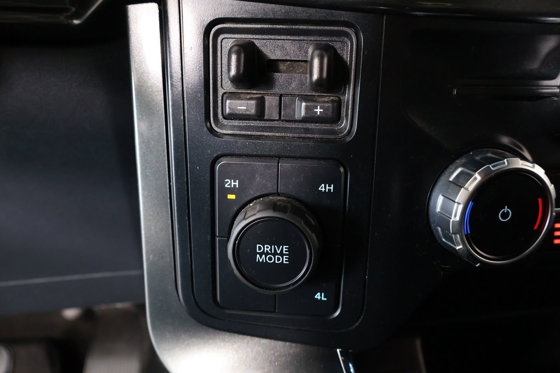 Used 2023 Ford F150 XLT w/ Equipment Group 302A High AWD/4WD image 9