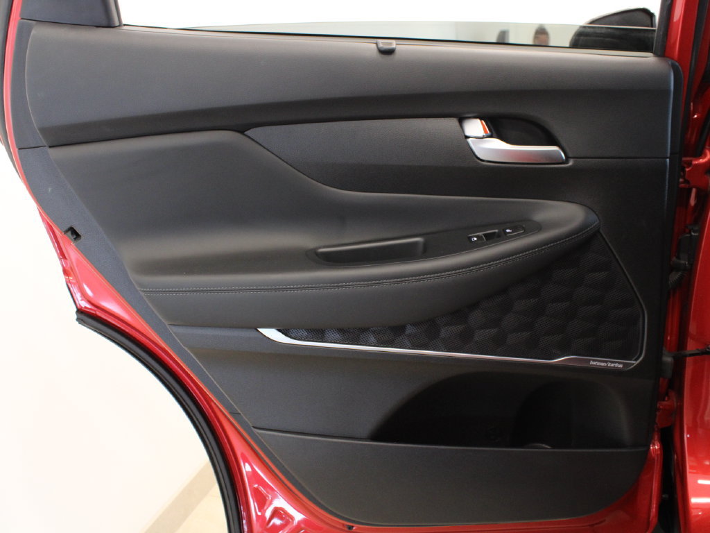 Used 2021 Hyundai Santa Fe Limited FWD image 34