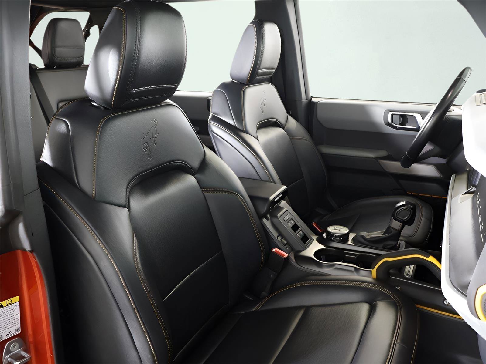 Used 2023 Ford Bronco Badlands image 27