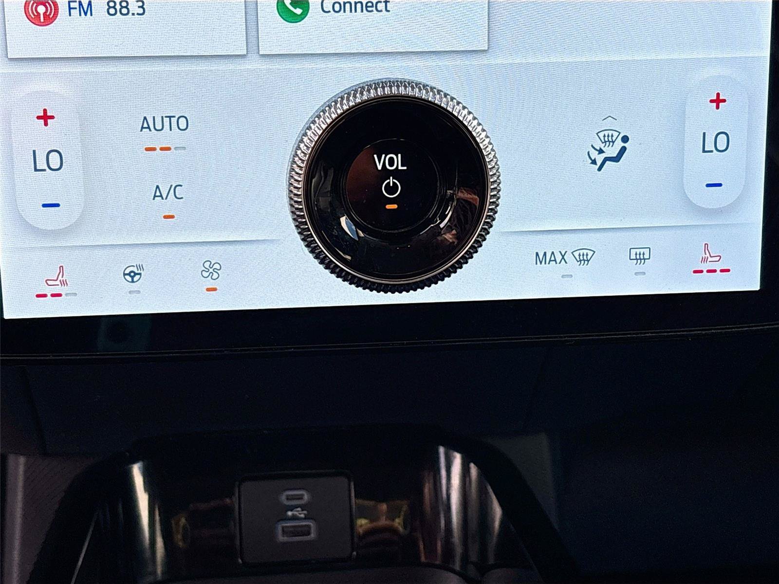 Used 2021 Ford Mustang Mach-E Select w/ Comfort/Technology Package AWD/4WD image 21
