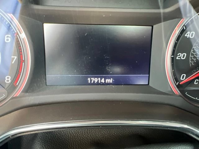 Used 2022 Chevrolet TrailBlazer RS w/ Sun and Liftgate Package FWD image 10