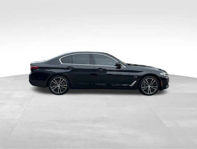 Certified 2023 BMW 530e xDrive w/ Premium Package AWD/4WD image 10