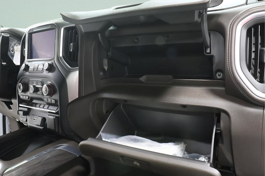 Used 2019 Chevrolet Silverado 1500 LTZ w/ LTZ Convenience Package image 31