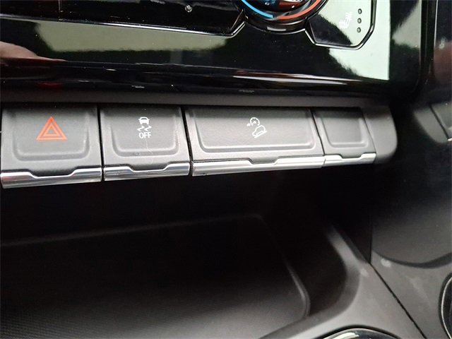 Used 2023 GMC Sierra 1500 AT4 w/ AT4 Preferred Package image 27