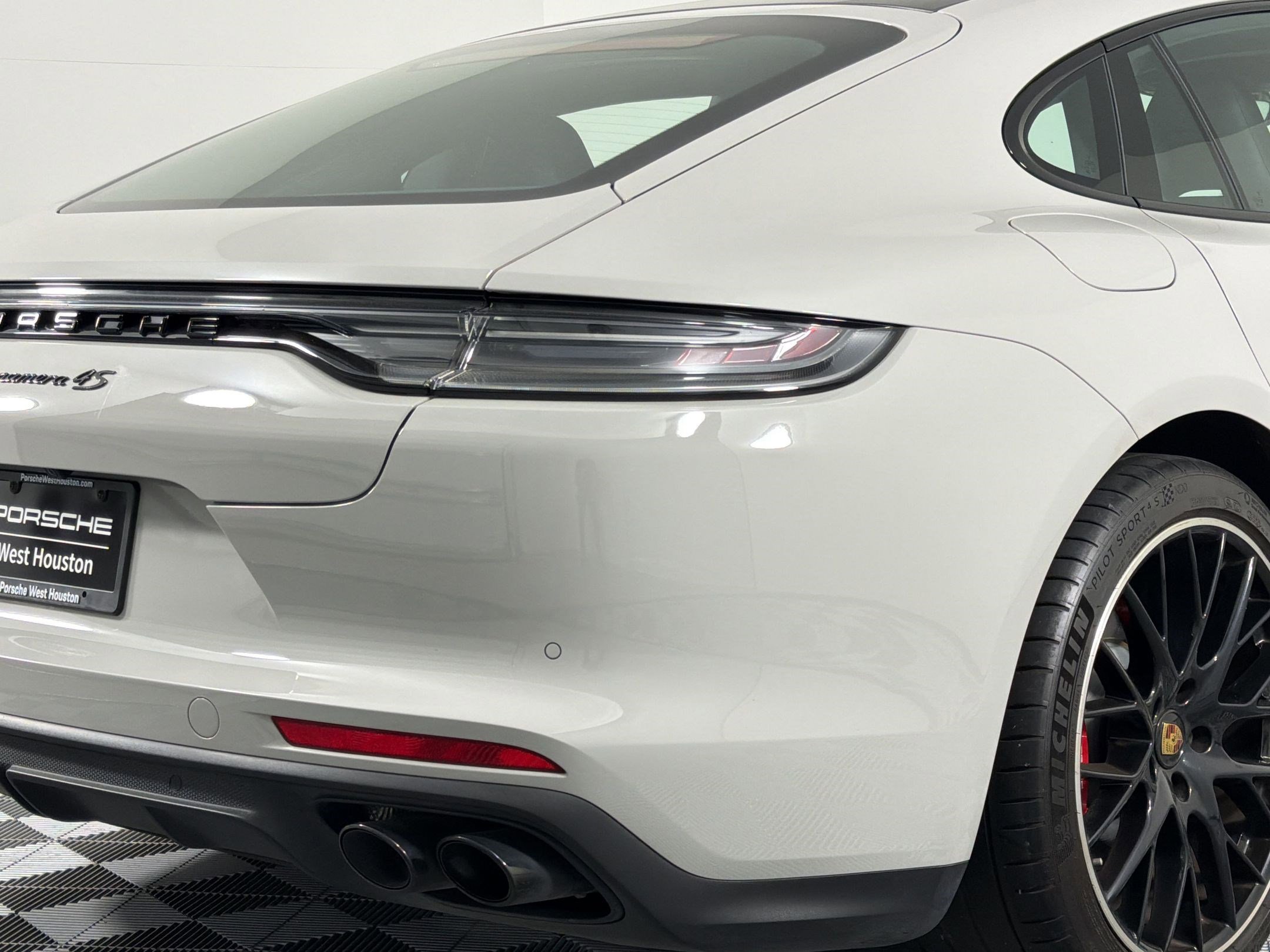Certified 2021 Porsche Panamera 4S AWD/4WD image 11