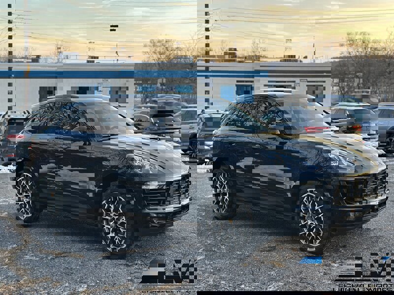 Used 2016 Porsche Macan S AWD/4WD image 6