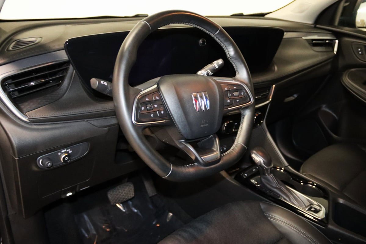 Used 2024 Buick Encore GX Sport Touring w/ Comfort Package FWD image 37