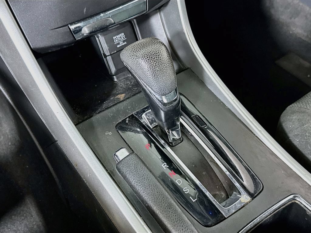 Used 2013 Honda Accord LX image 16