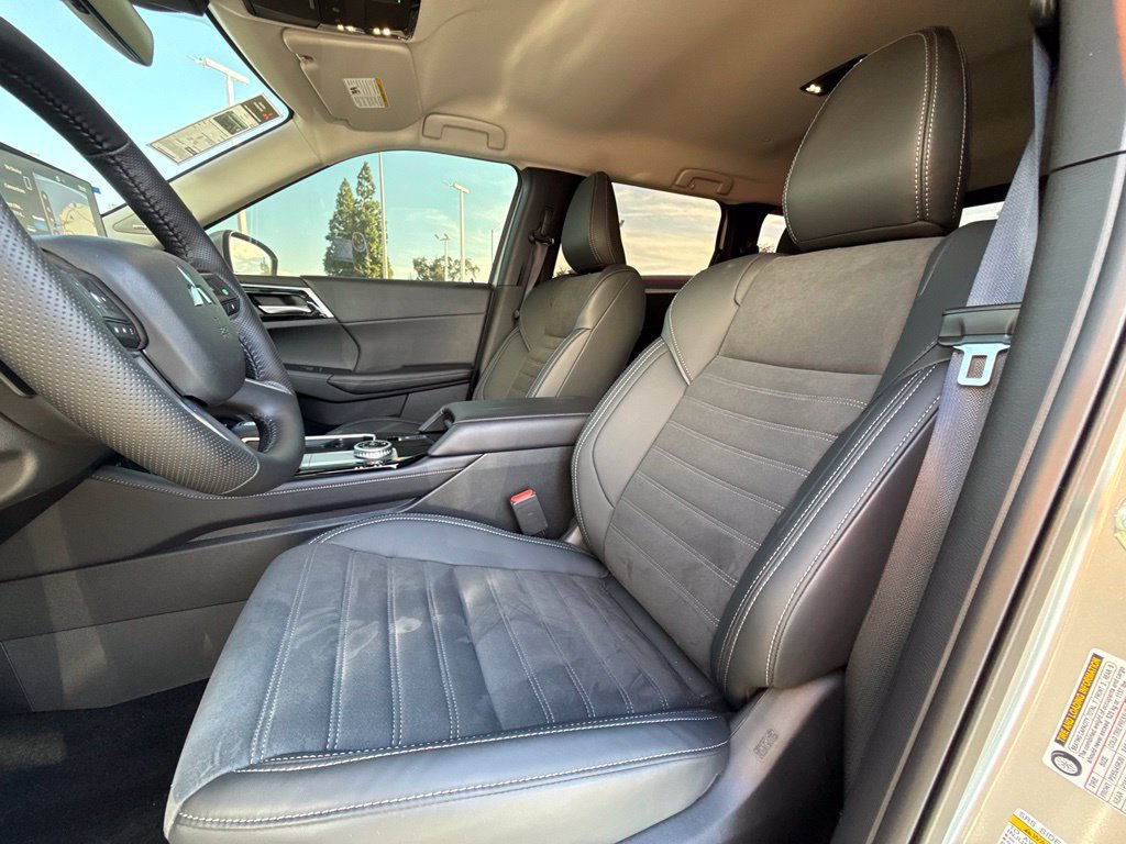 New 2026 Mitsubishi Outlander SE AWD/4WD image 35