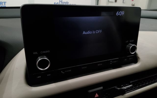 Used 2023 Honda HR-V LX image 33