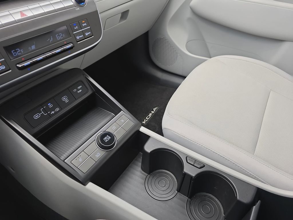 Certified 2024 Hyundai Kona SEL image 24