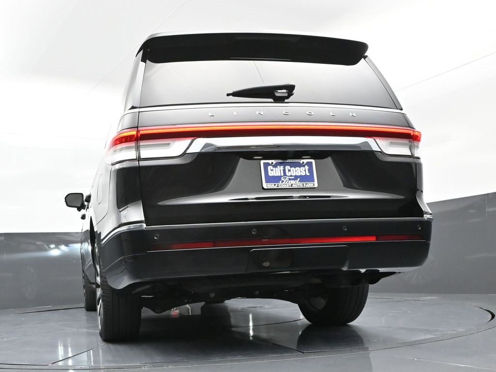 Used 2023 Lincoln Navigator L Reserve image 33