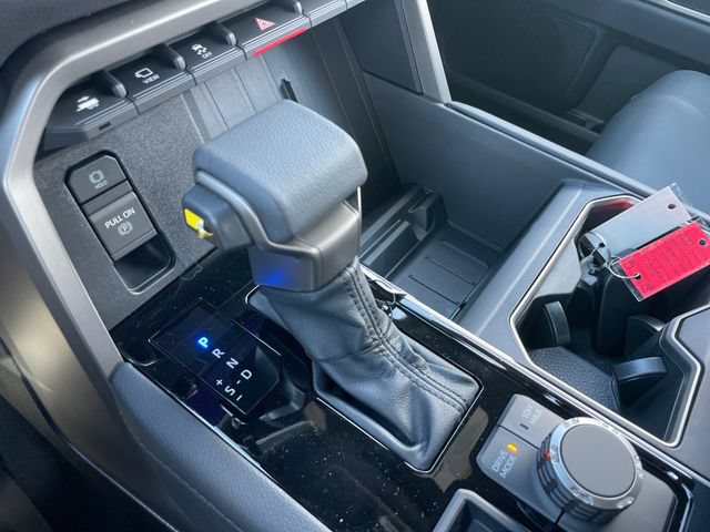 New 2026 Toyota Tundra Limited AWD/4WD image 16
