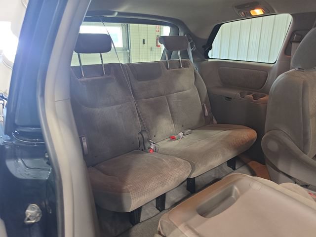 Used 2007 Toyota Sienna LE w/ LE Pkg 2 FWD image 27