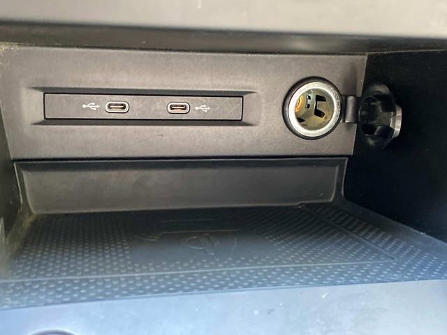 Used 2022 Volkswagen Taos SE FWD image 27