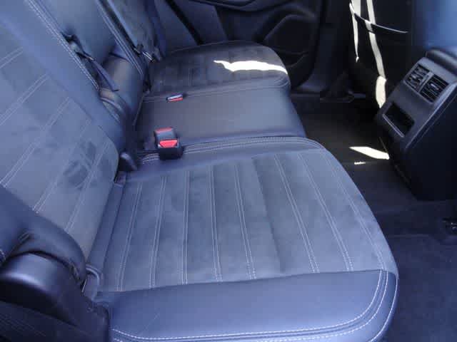 Used 2024 Mitsubishi Outlander SE AWD/4WD image 20