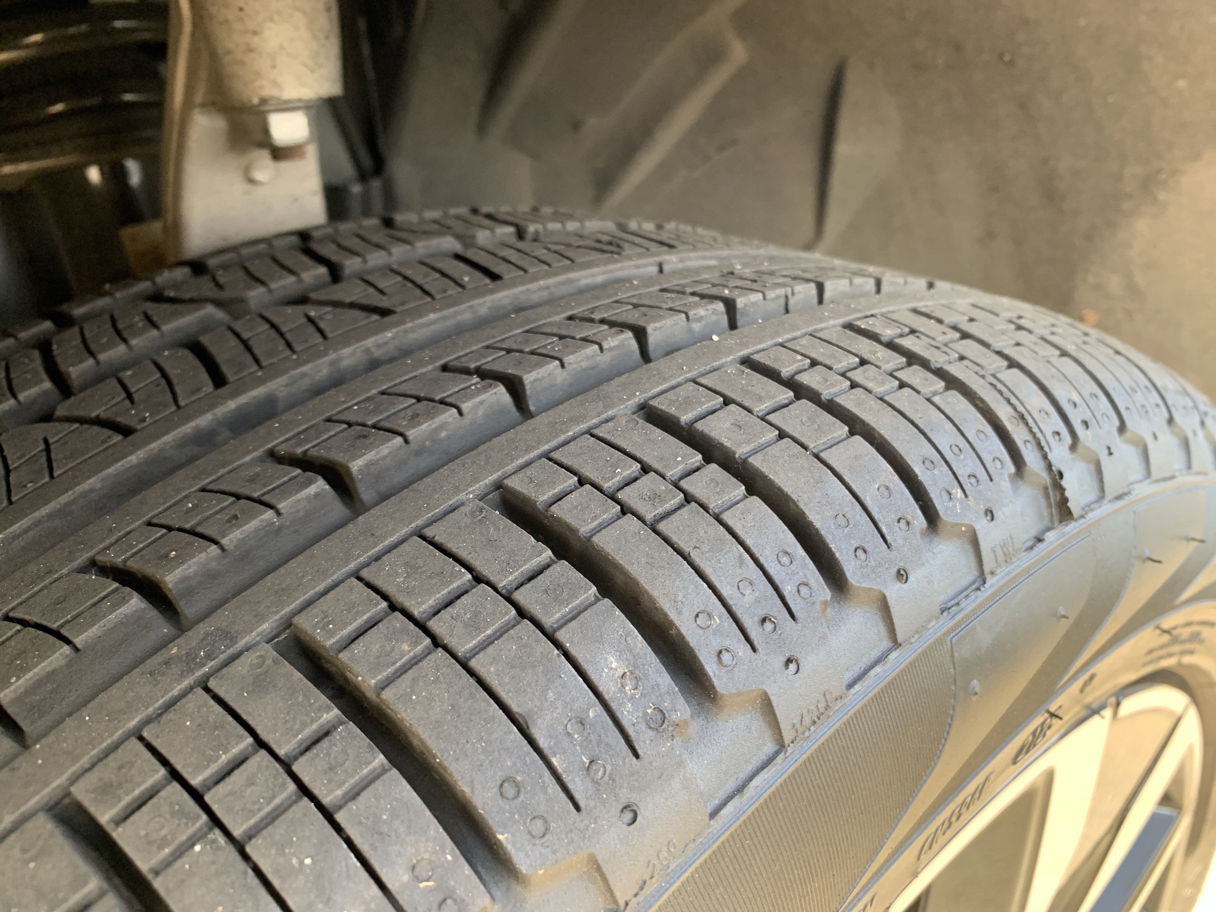 Used 2025 Volvo XC90 B5 Plus image 12