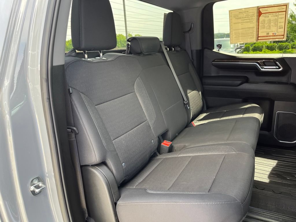 Used 2024 GMC Sierra 1500 SLE w/ X31 Off-Road Package AWD/4WD image 23