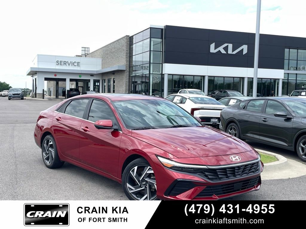 Used 2024 Hyundai Elantra Limited FWD image 1