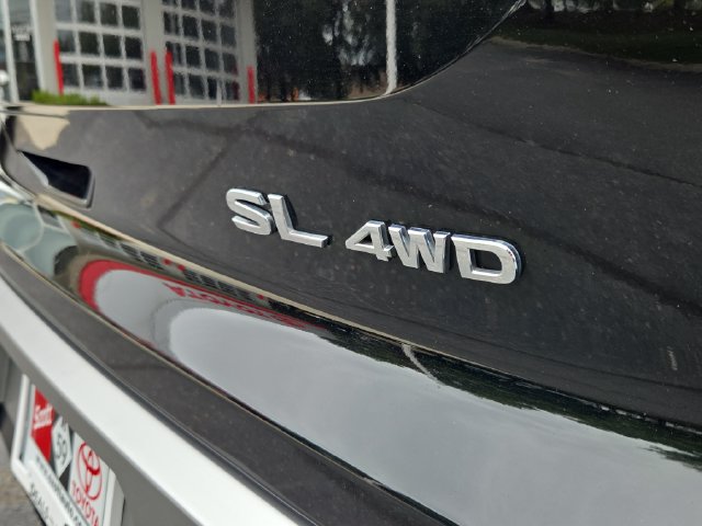 Used 2025 Nissan Pathfinder SL AWD/4WD image 6