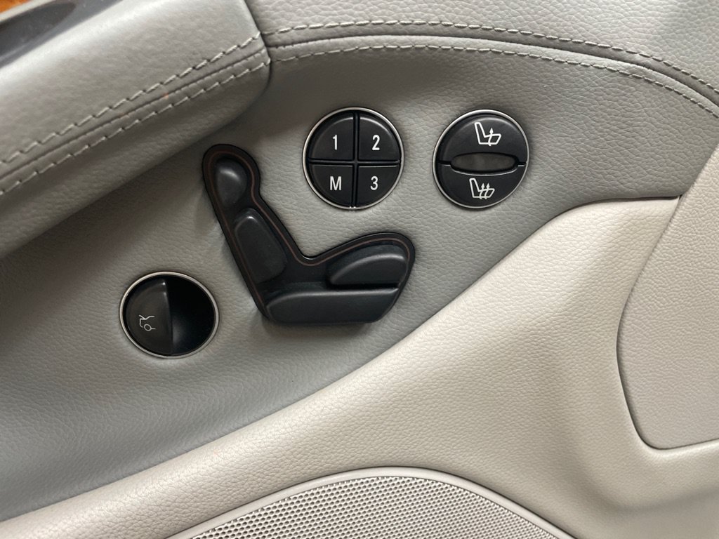Used 2007 Mercedes-Benz SL 550 image 24