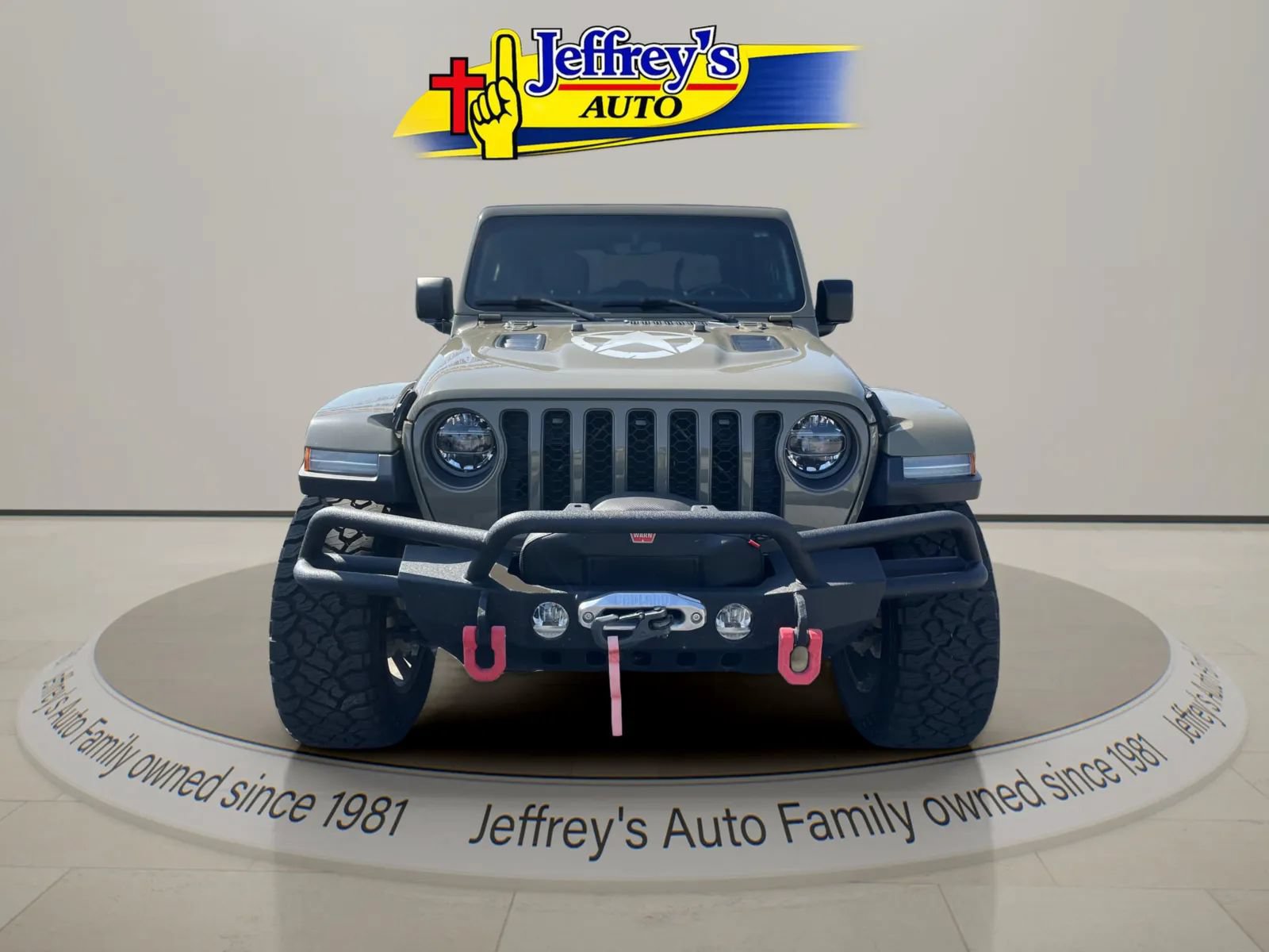 Used 2020 Jeep Gladiator Rubicon AWD/4WD image 3