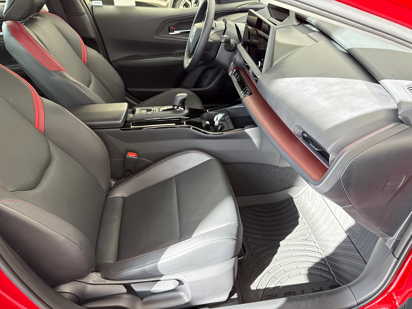 New 2026 Toyota Prius Plug-In Hybrid image 16