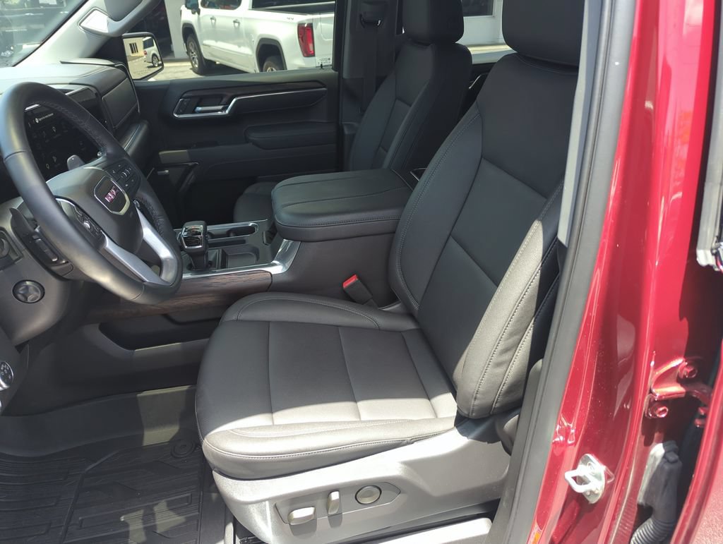 Used 2026 GMC Sierra 1500 SLT w/ SLT Premium Package AWD/4WD image 11