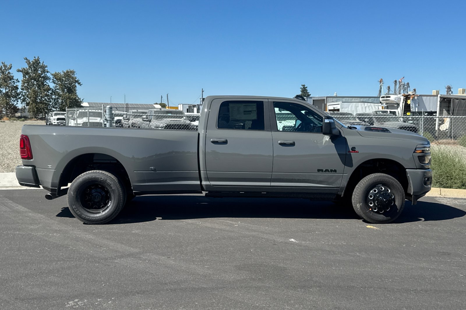 New 2026 RAM 3500 Laramie AWD/4WD image 2