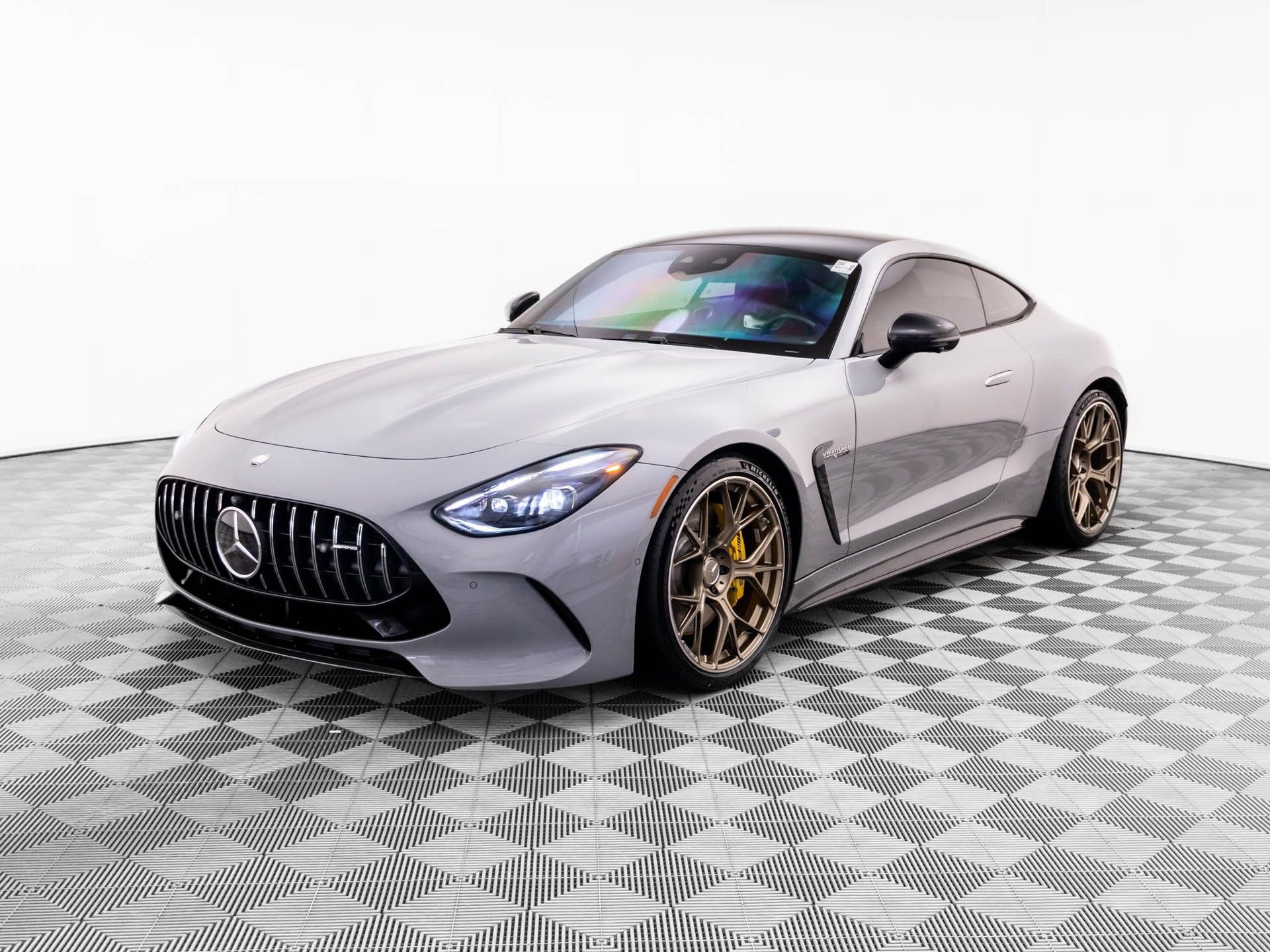 Used 2025 Mercedes-Benz AMG GT 63 image 1