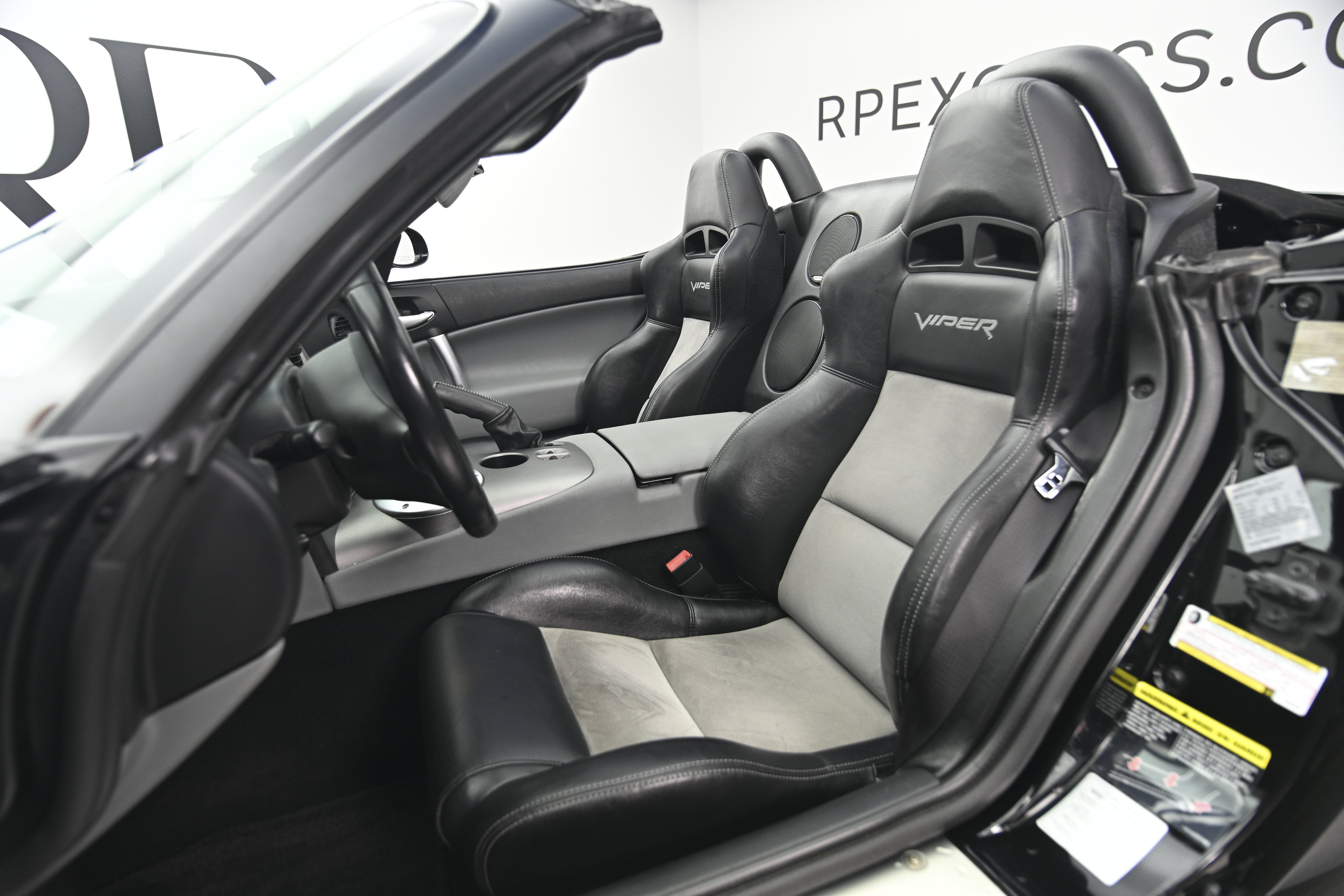 Used 2008 Dodge Viper SRT-10 RWD image 24