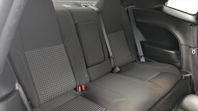 Used 2021 Dodge Challenger SXT image 18