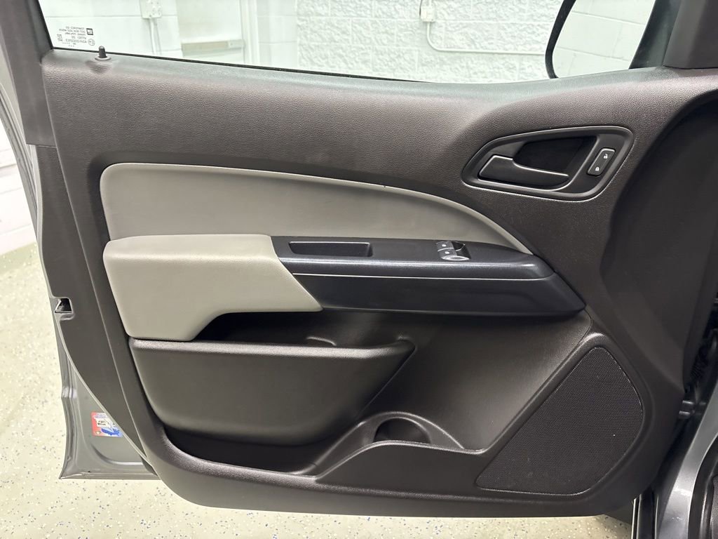 Used 2021 Chevrolet Colorado W/T w/ WT Convenience Package image 17