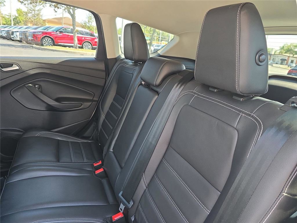 Used 2018 Ford Escape SEL image 12