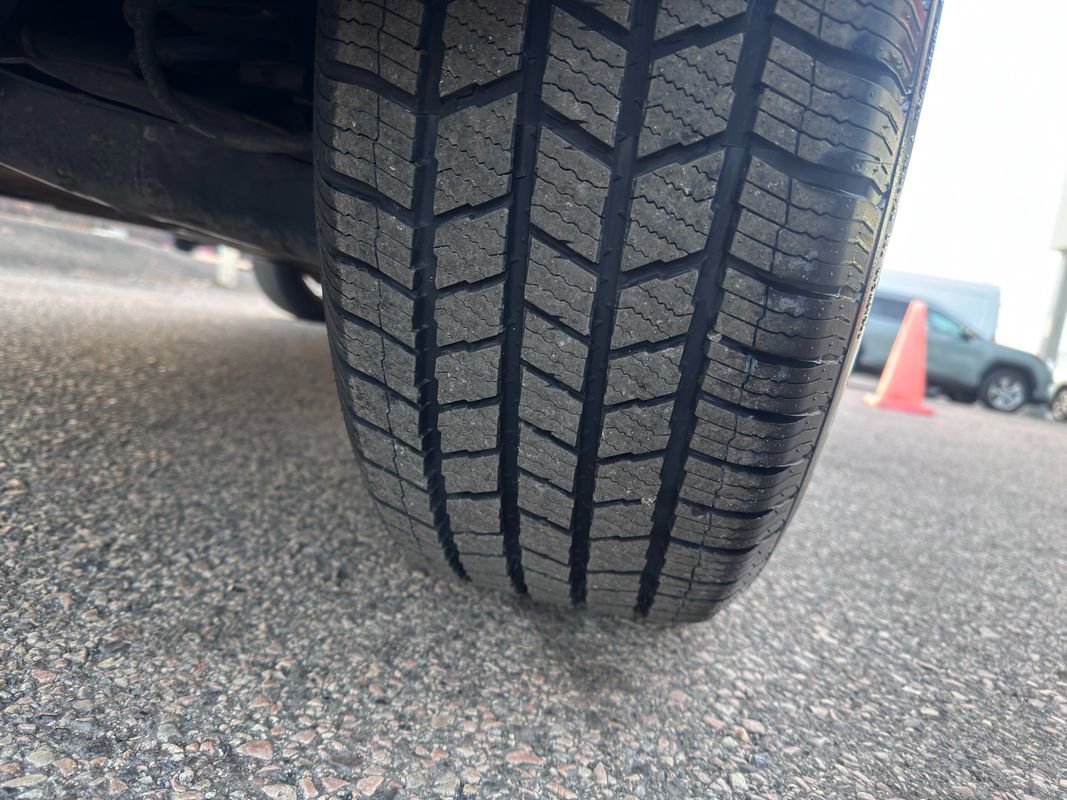 Used 2020 Mercedes-Benz GLC 300 4MATIC w/ Exterior Lighting Package image 48