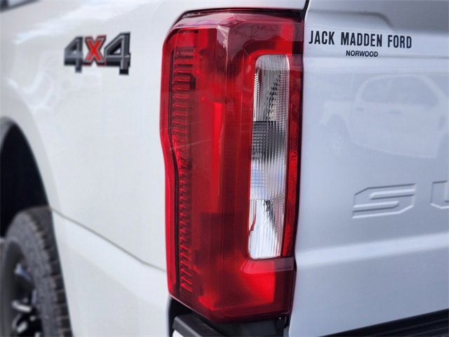 New 2026 Ford F350 XL image 9