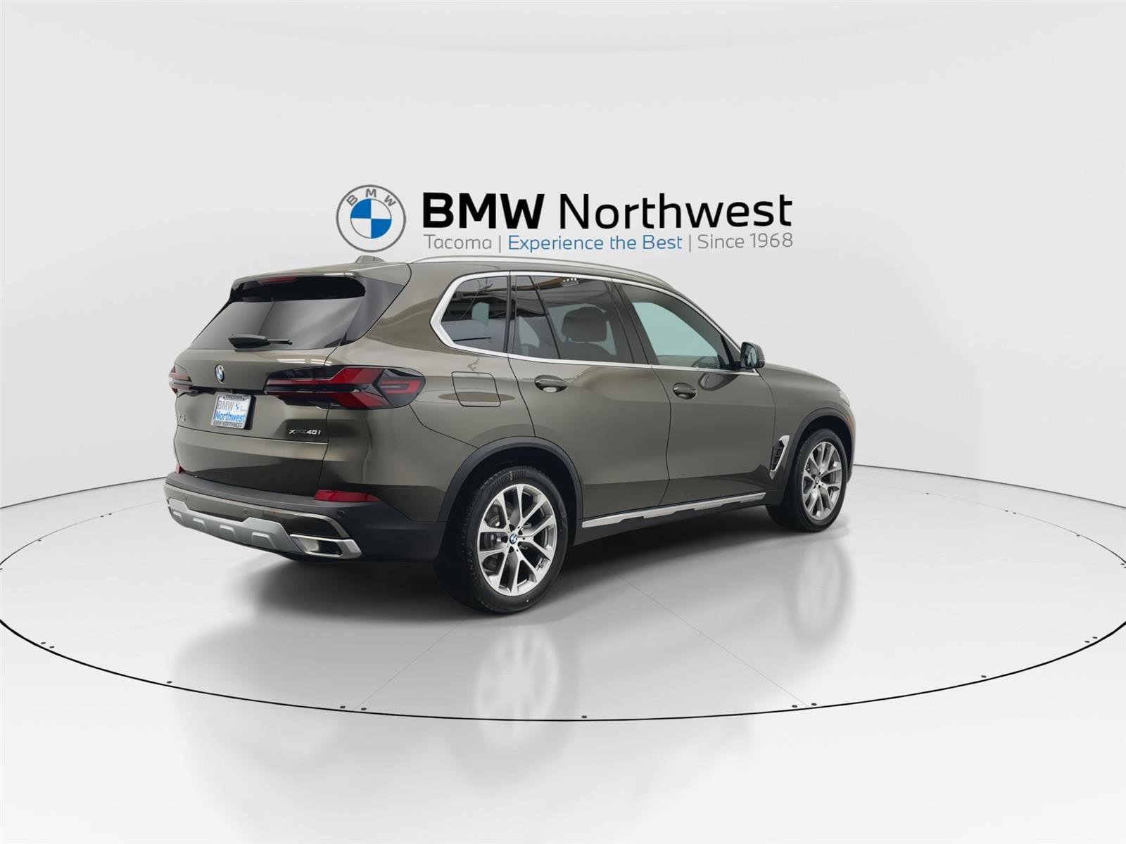 New 2026 BMW X5 xDrive40i image 3