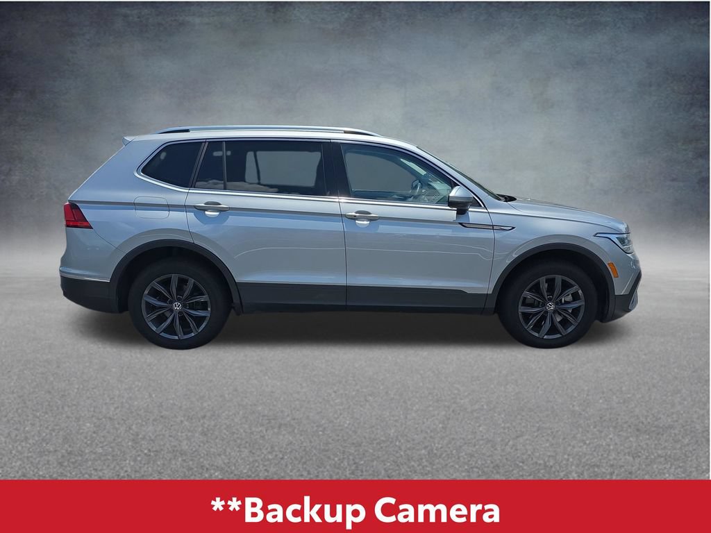Used 2023 Volkswagen Tiguan SE AWD/4WD image 4