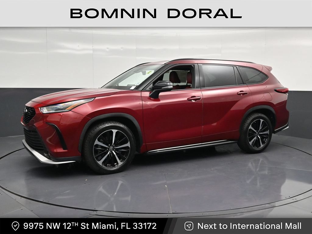 Used 2021 Toyota Highlander XSE