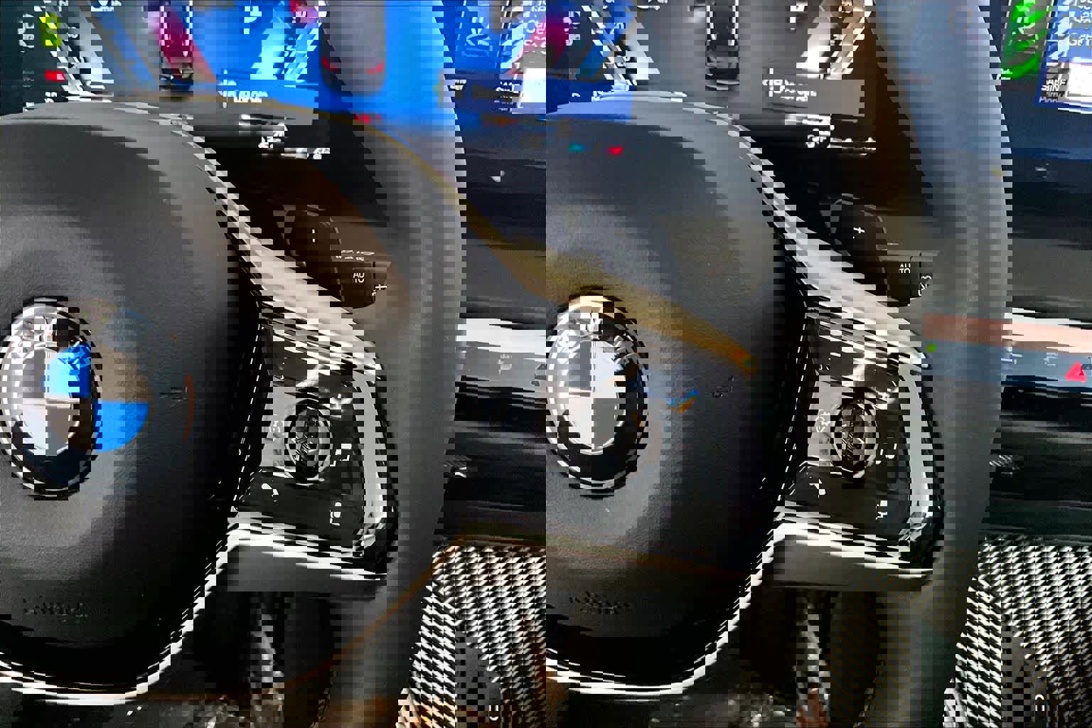 Used 2025 BMW X3 xDrive30i w/ Convenience Package image 23