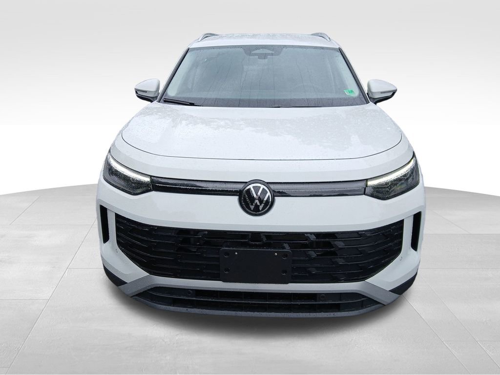 New 2025 Volkswagen Tiguan S image 8