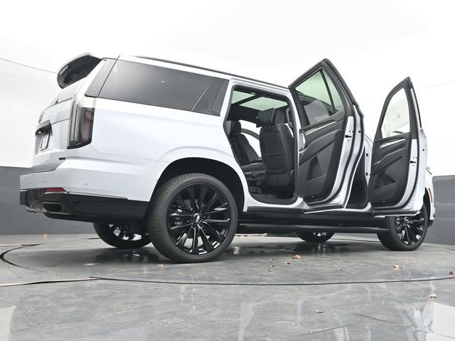 New 2026 Cadillac Escalade Platinum Sport w/ LPO, ONYX Package AWD/4WD image 70