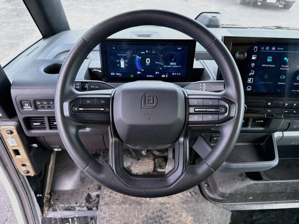 Used 2024 Chevrolet Brightdrop 600 w/ Commercial Equipment Package AWD/4WD image 11