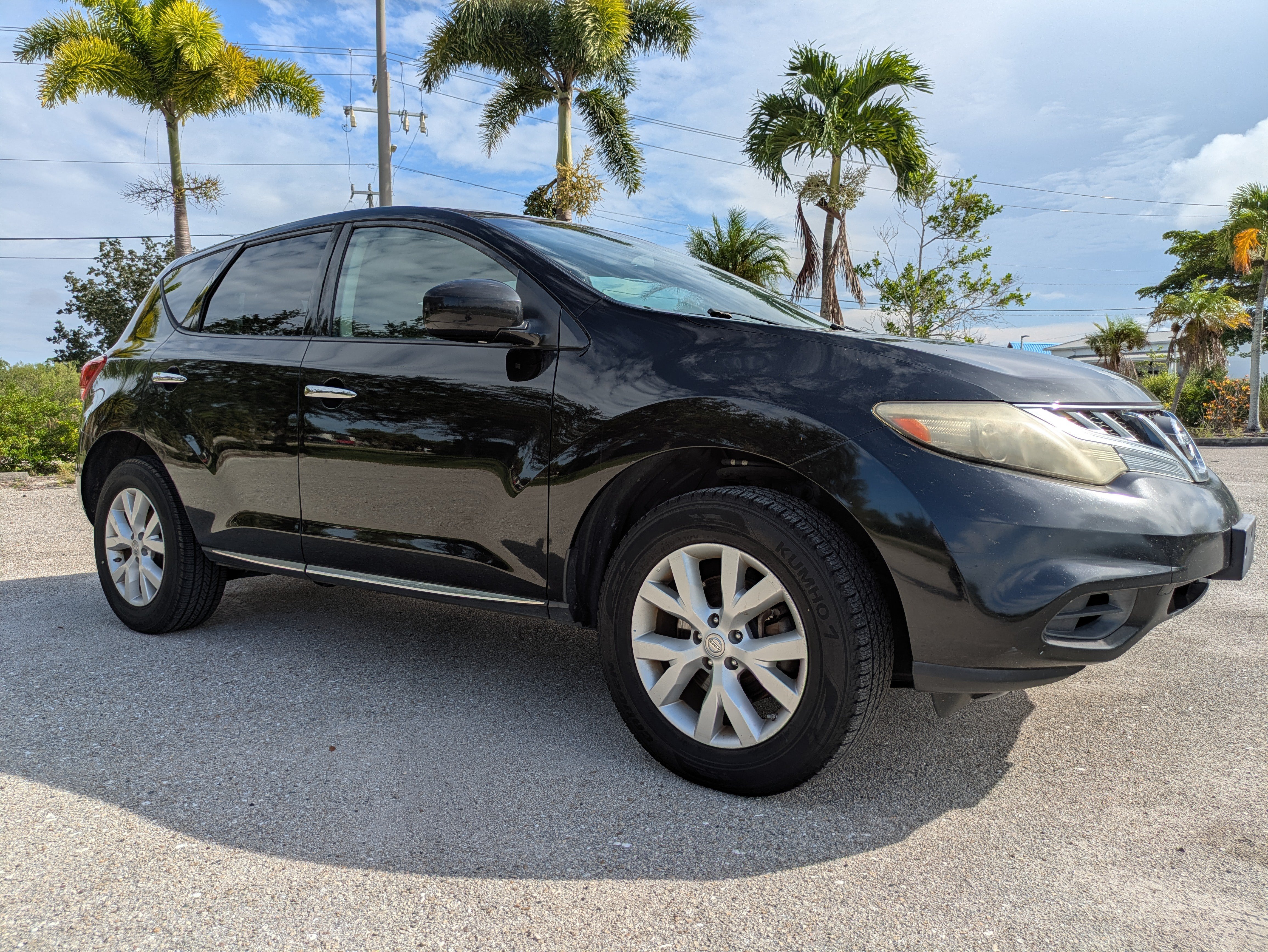 Used 2011 Nissan Murano S AWD/4WD image 2