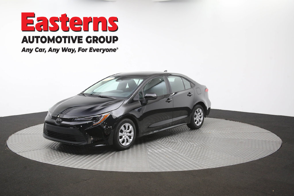 Used 2024 Toyota Corolla LE FWD image 55